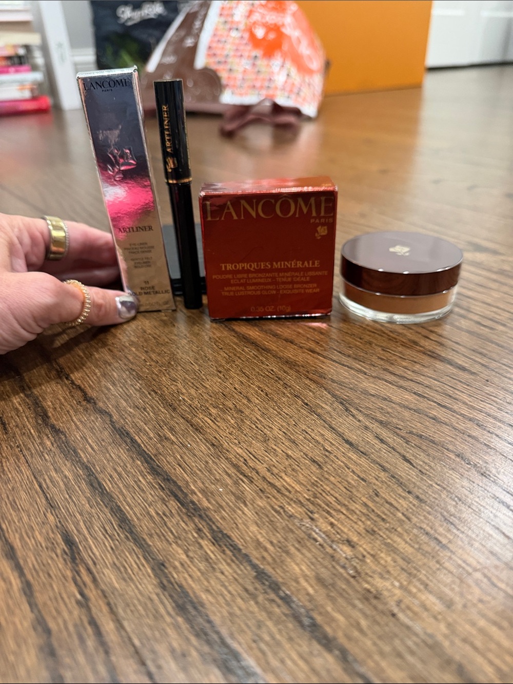 Lancôme Tropiques Minérale Bronzing Powder & Rose Gold Metallic Artliner
